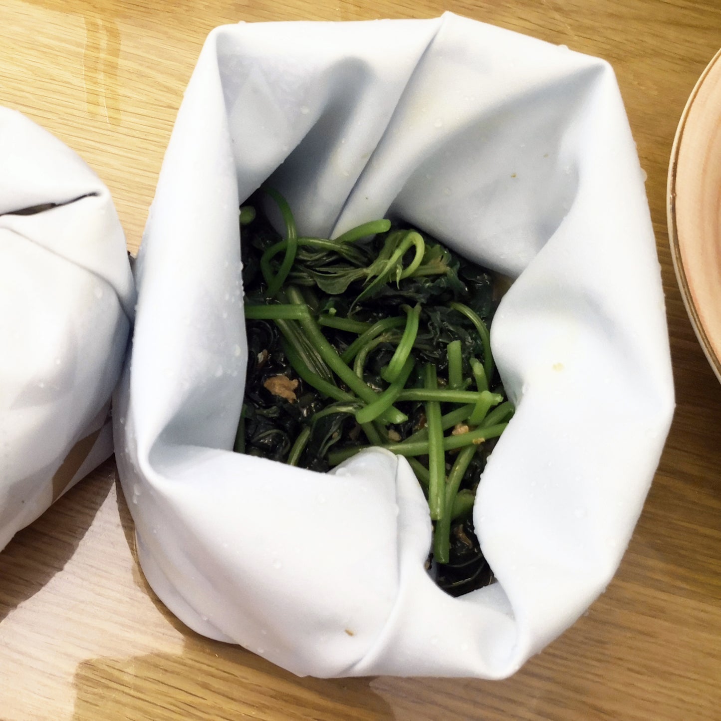 GoPouch – Leakproof Silicone-Coated Food Carrier